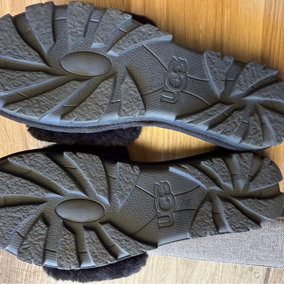 UGG Cozette Slipper Size 7 Black - Picture 4 of 7